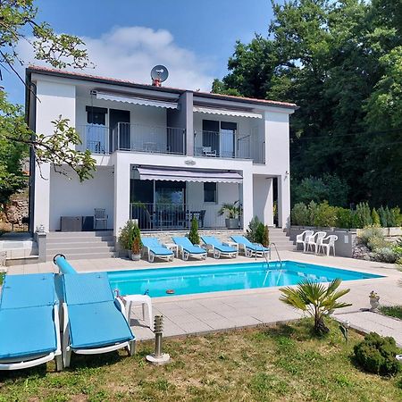 Villa Madlen Icici Exterior photo