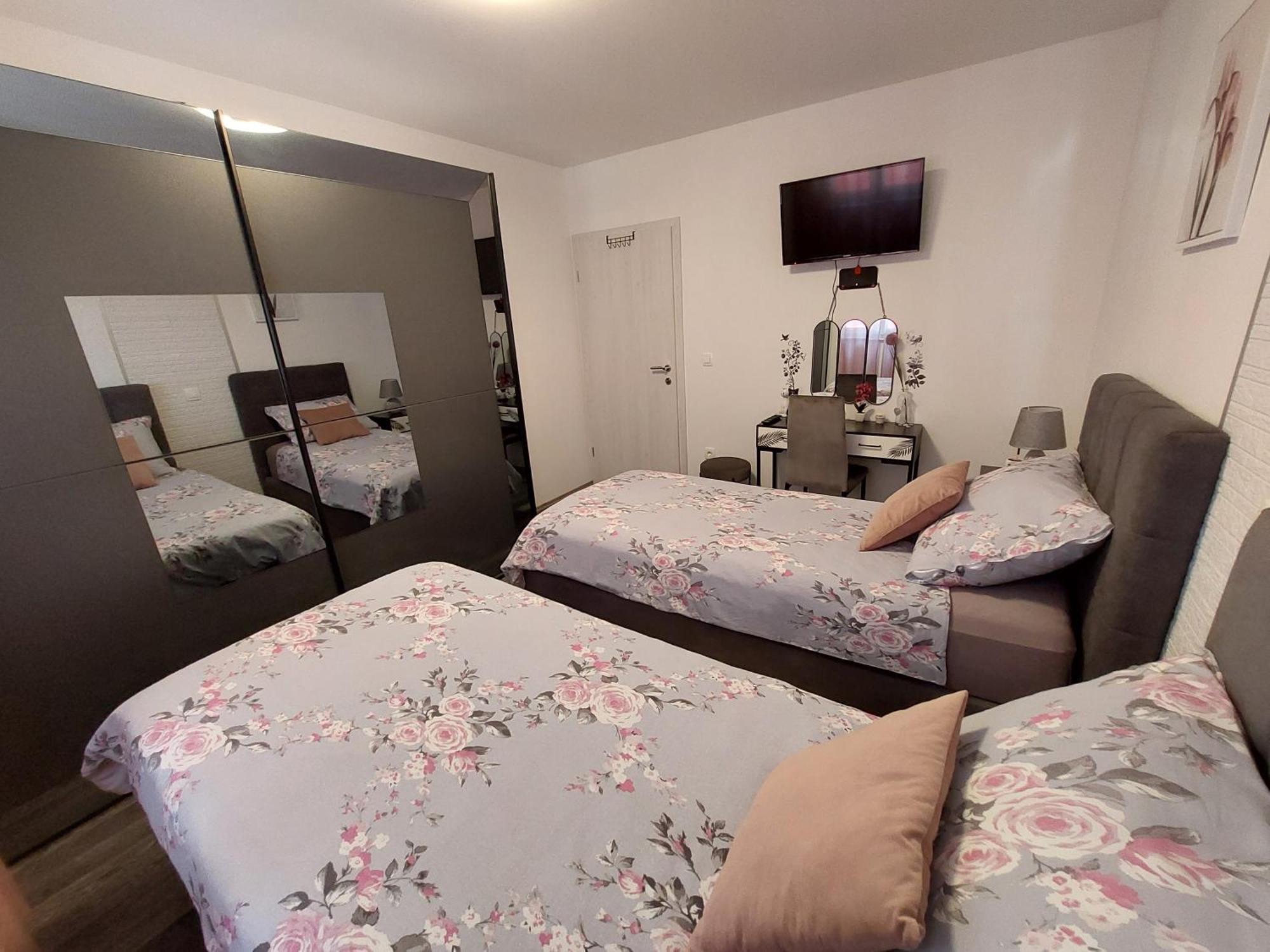 Villa Madlen Icici Room photo