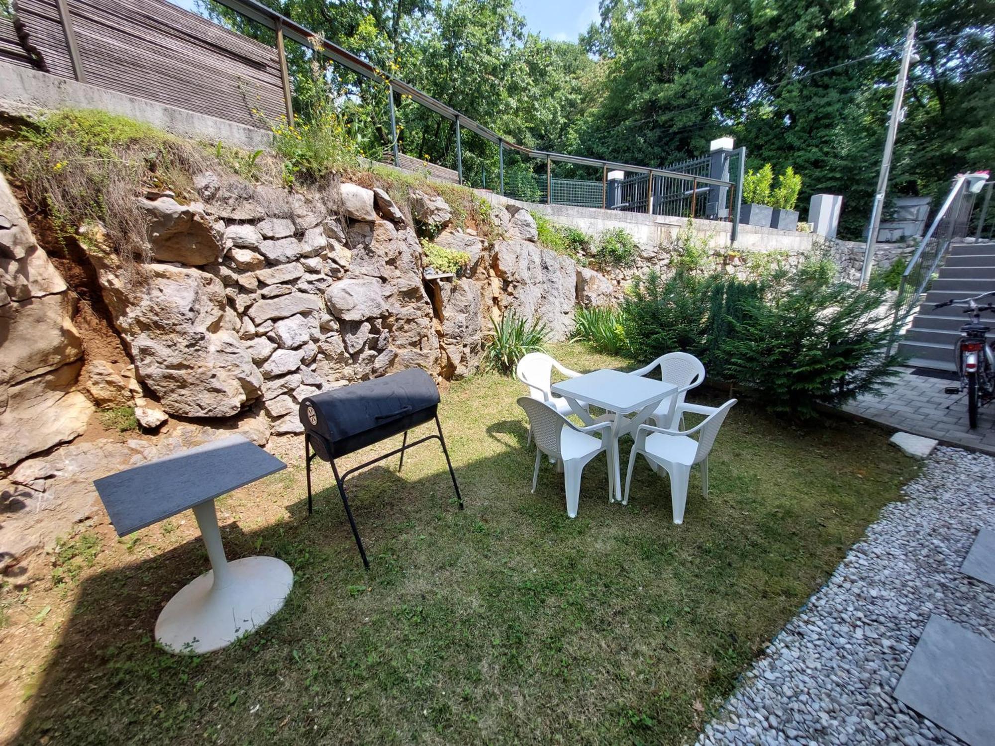 Villa Madlen Icici Exterior photo